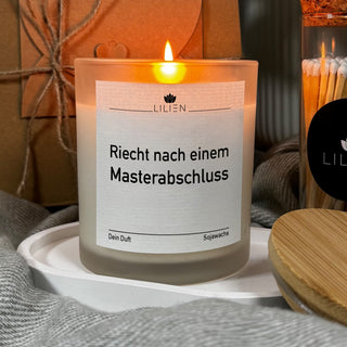 Duftkerze "Riecht nach einem Masterabschluss"