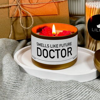 Duftkerze "Smells Like Future Doctor"